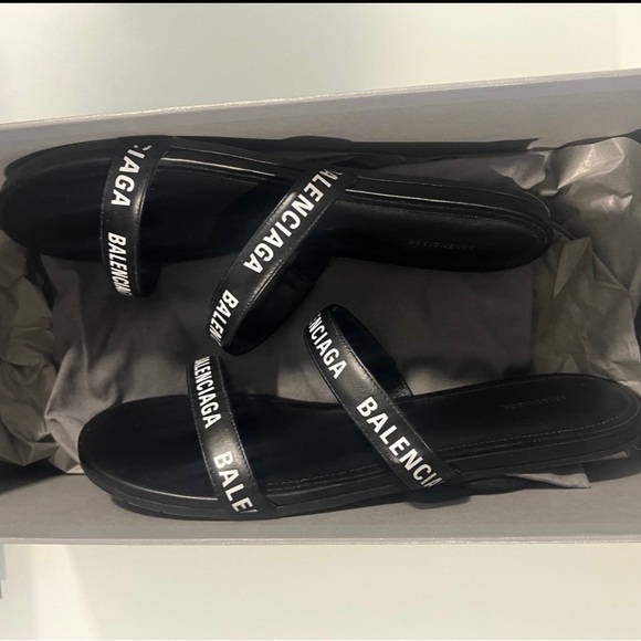 BALENCIAGA SANDALS - Picture 1 of 4